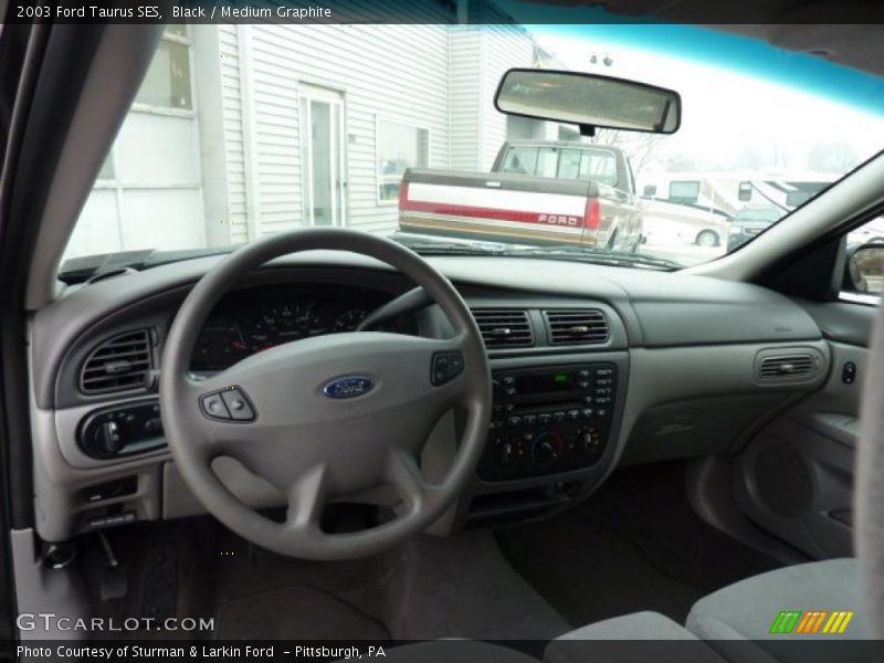 Black / Medium Graphite 2003 Ford Taurus SES