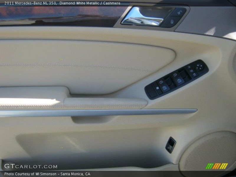 Diamond White Metallic / Cashmere 2011 Mercedes-Benz ML 350