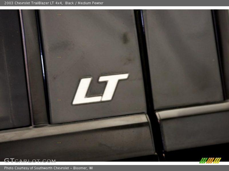 Black / Medium Pewter 2003 Chevrolet TrailBlazer LT 4x4