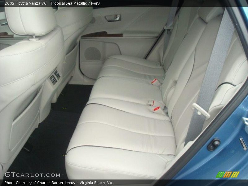 Tropical Sea Metallic / Ivory 2009 Toyota Venza V6