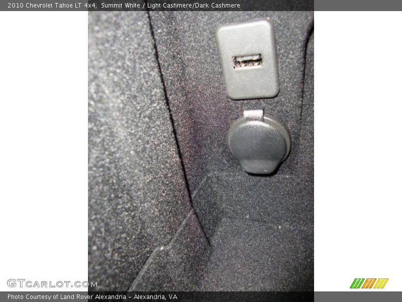 Summit White / Light Cashmere/Dark Cashmere 2010 Chevrolet Tahoe LT 4x4