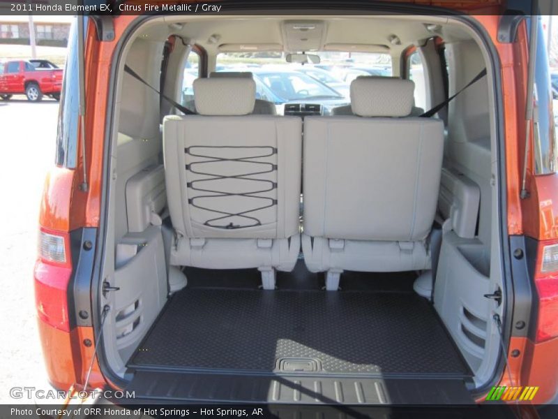  2011 Element EX Trunk