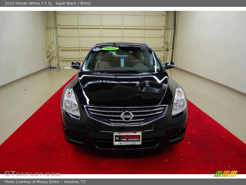Super Black / Blond 2010 Nissan Altima 2.5 SL