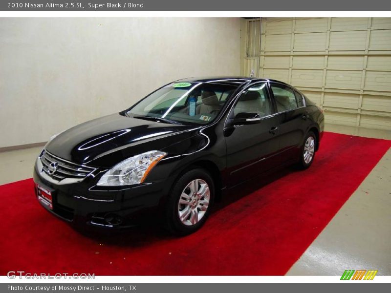 Super Black / Blond 2010 Nissan Altima 2.5 SL