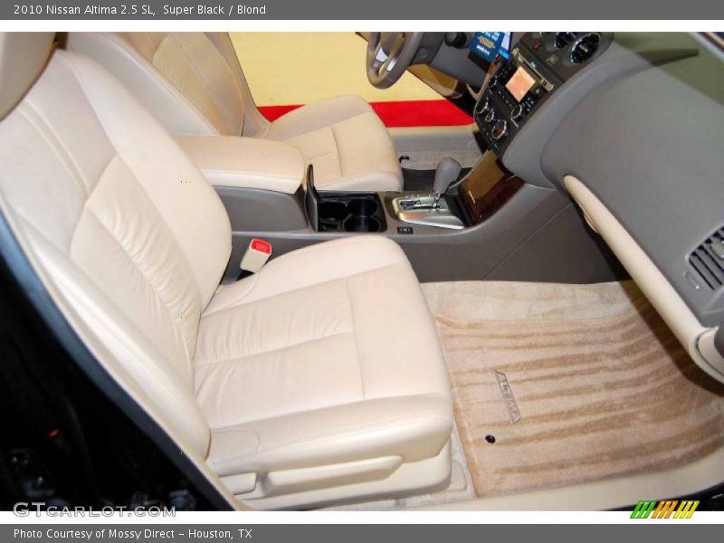 Super Black / Blond 2010 Nissan Altima 2.5 SL