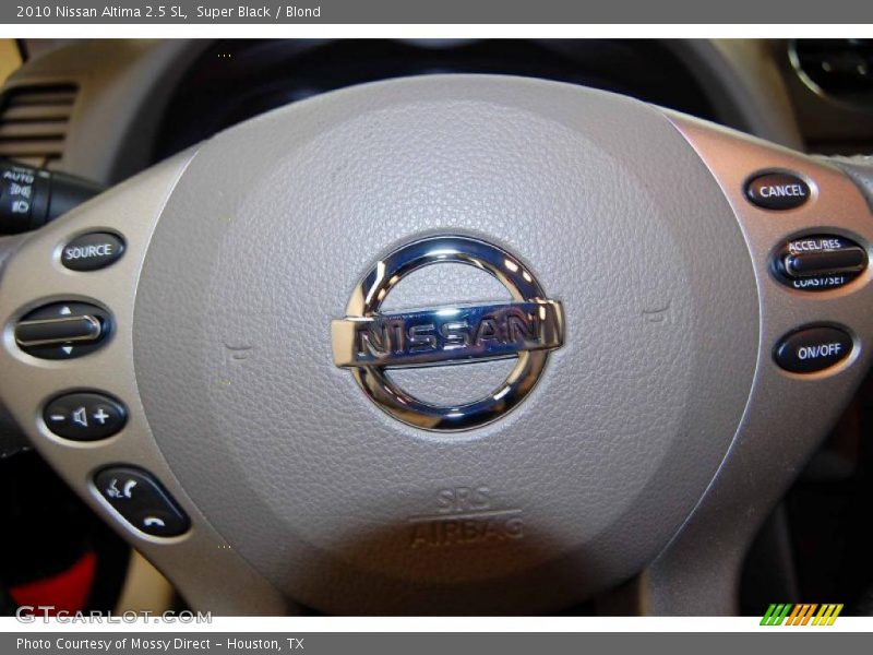 Super Black / Blond 2010 Nissan Altima 2.5 SL