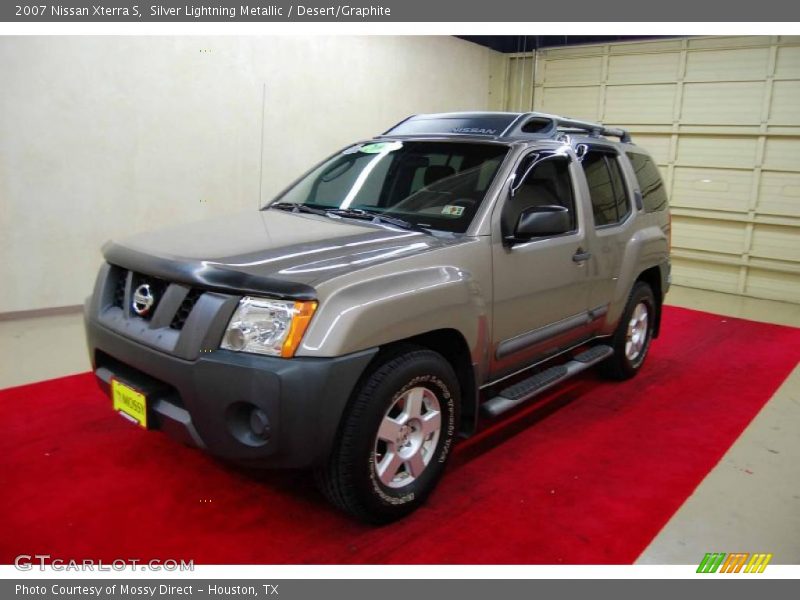 Silver Lightning Metallic / Desert/Graphite 2007 Nissan Xterra S