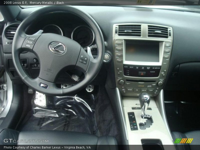 Dashboard of 2008 IS F