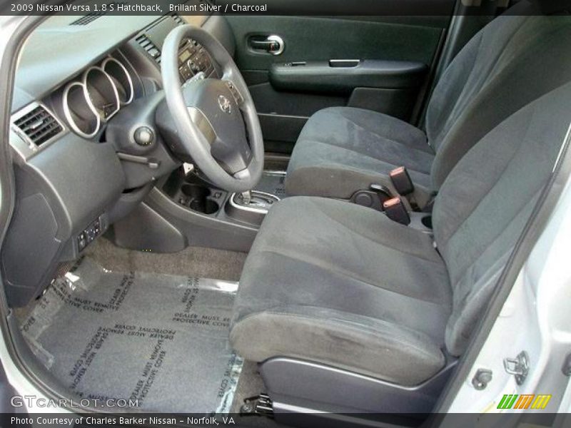 Brillant Silver / Charcoal 2009 Nissan Versa 1.8 S Hatchback