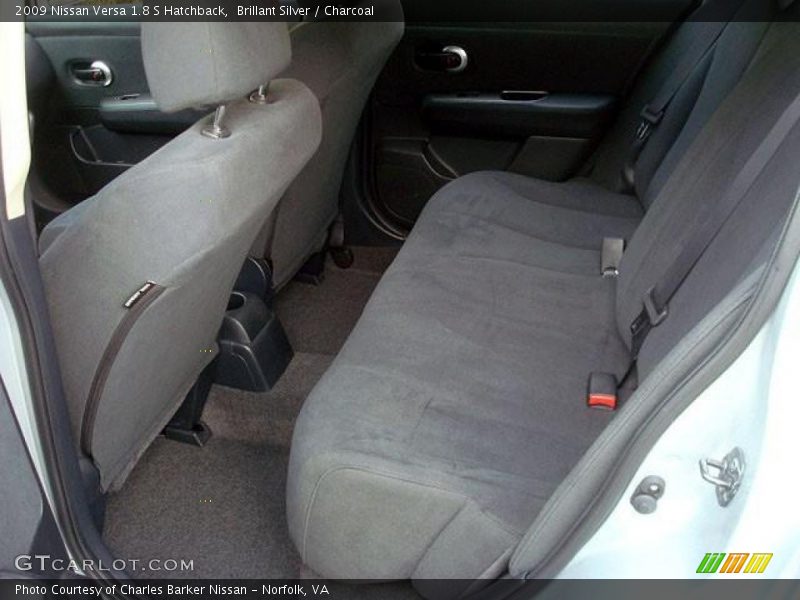 Brillant Silver / Charcoal 2009 Nissan Versa 1.8 S Hatchback