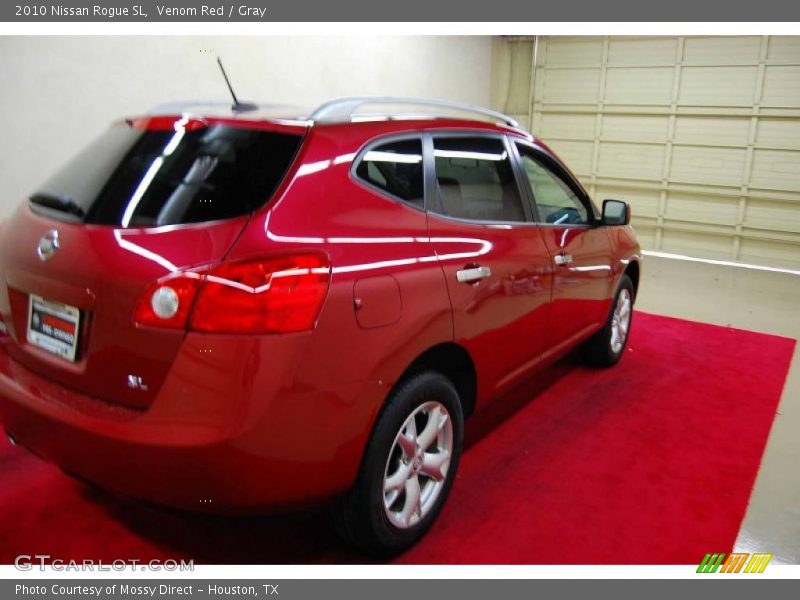 Venom Red / Gray 2010 Nissan Rogue SL