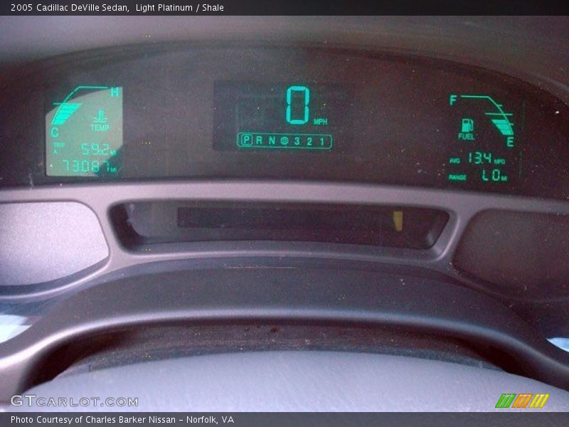 Light Platinum / Shale 2005 Cadillac DeVille Sedan