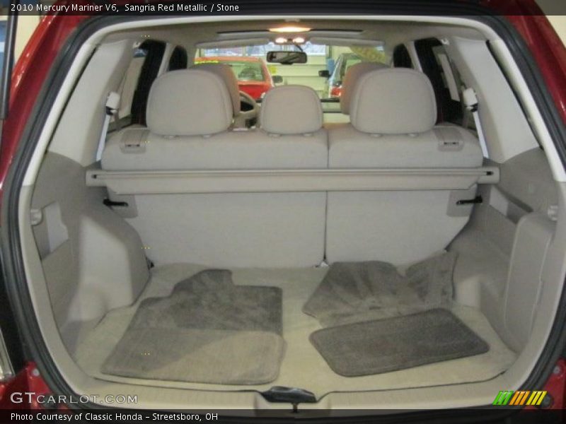  2010 Mariner V6 Trunk