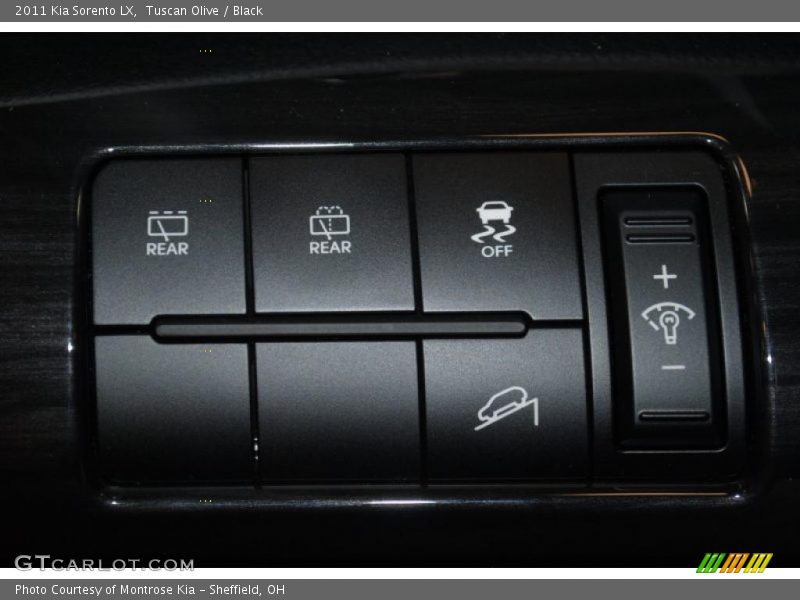 Tuscan Olive / Black 2011 Kia Sorento LX