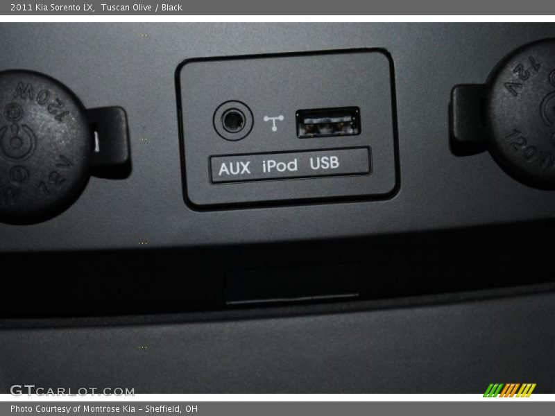 Tuscan Olive / Black 2011 Kia Sorento LX