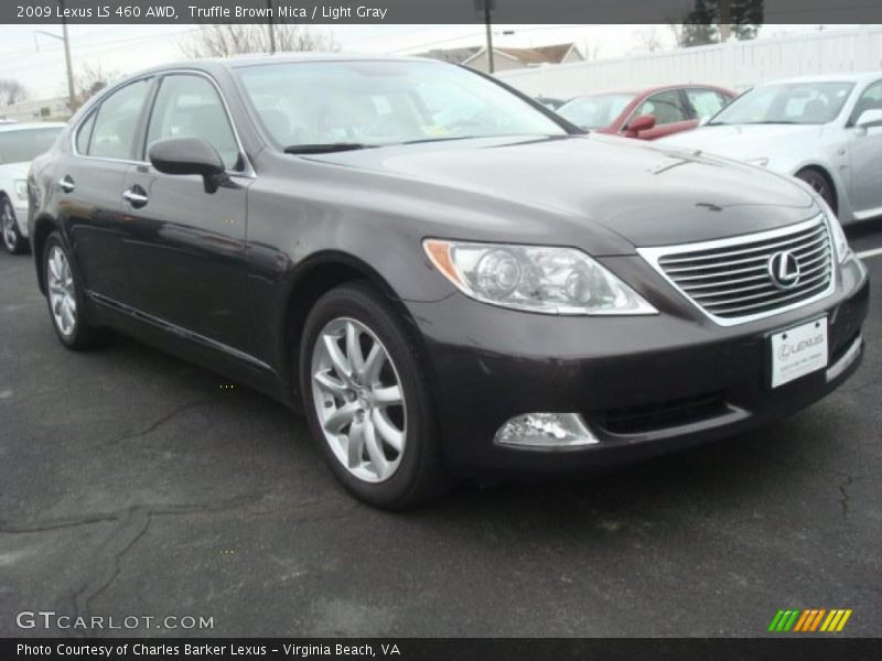 Front 3/4 View of 2009 LS 460 AWD