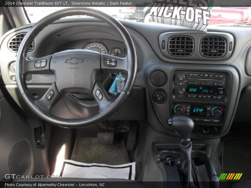 Silverstone Metallic / Dark Pewter 2004 Chevrolet TrailBlazer EXT LT