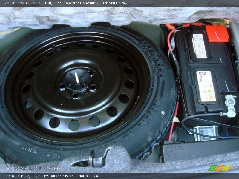 Light Sandstone Metallic / Dark Slate Gray 2008 Chrysler 300 C HEMI