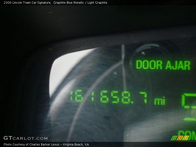 Graphite Blue Metallic / Light Graphite 2000 Lincoln Town Car Signature