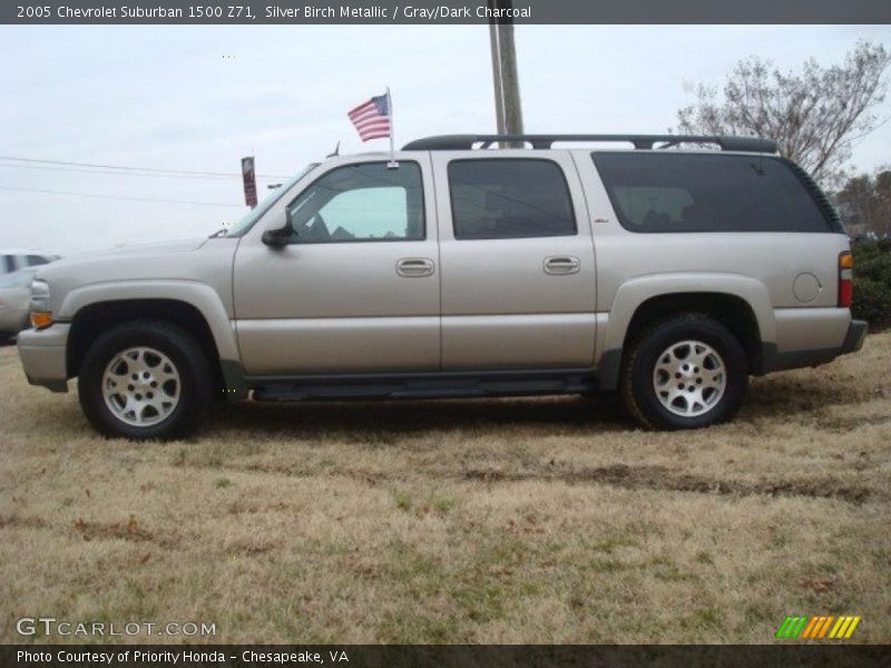 Silver Birch Metallic / Gray/Dark Charcoal 2005 Chevrolet Suburban 1500 Z71