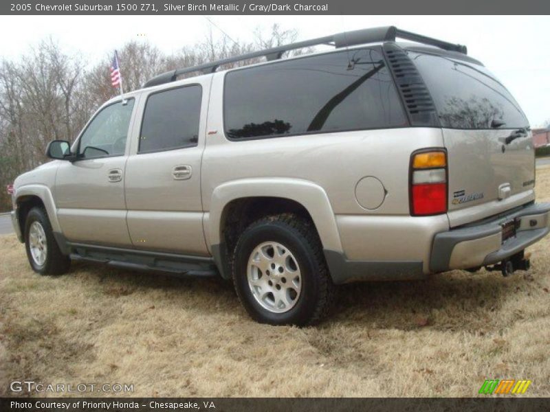 Silver Birch Metallic / Gray/Dark Charcoal 2005 Chevrolet Suburban 1500 Z71