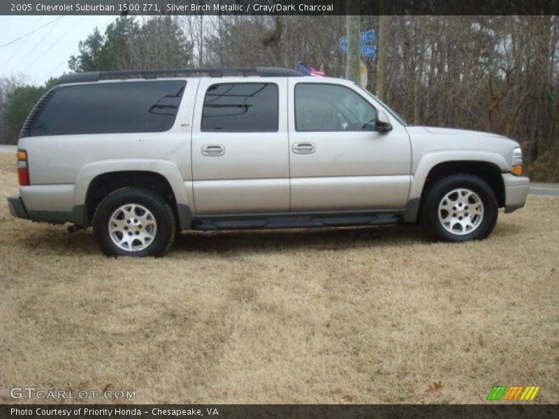 Silver Birch Metallic / Gray/Dark Charcoal 2005 Chevrolet Suburban 1500 Z71