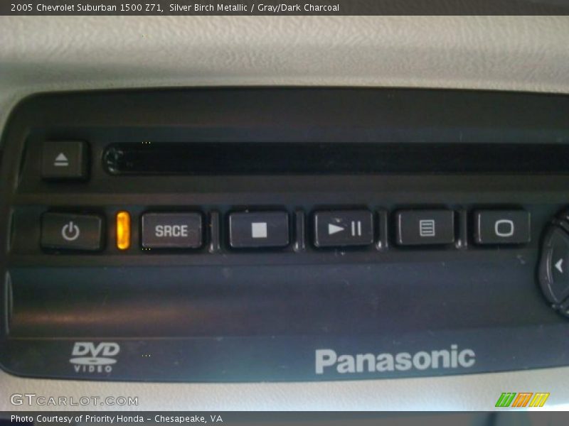 Silver Birch Metallic / Gray/Dark Charcoal 2005 Chevrolet Suburban 1500 Z71