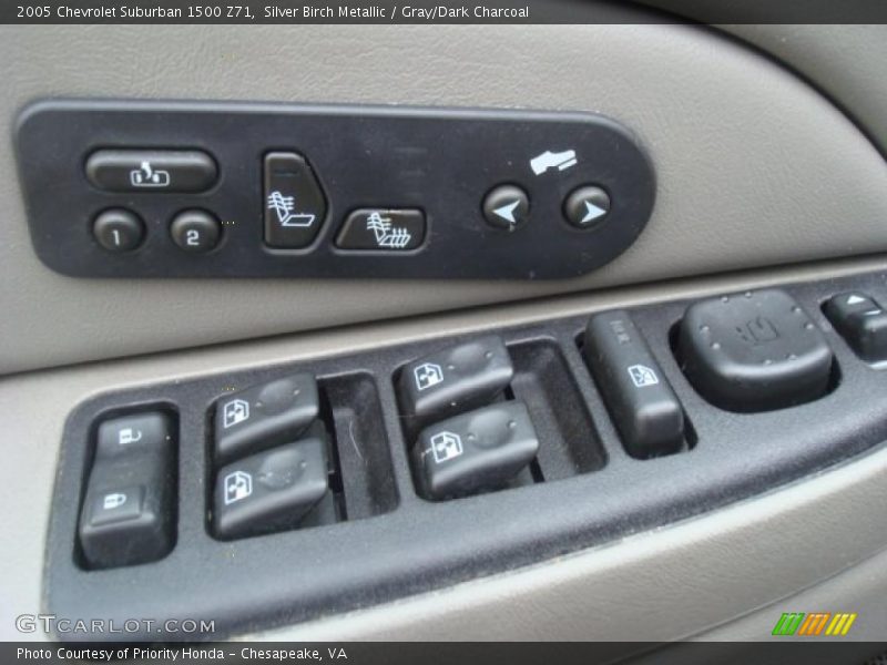 Silver Birch Metallic / Gray/Dark Charcoal 2005 Chevrolet Suburban 1500 Z71