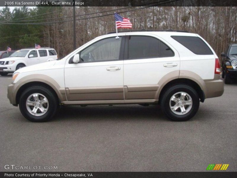 Clear White / Beige 2006 Kia Sorento EX 4x4