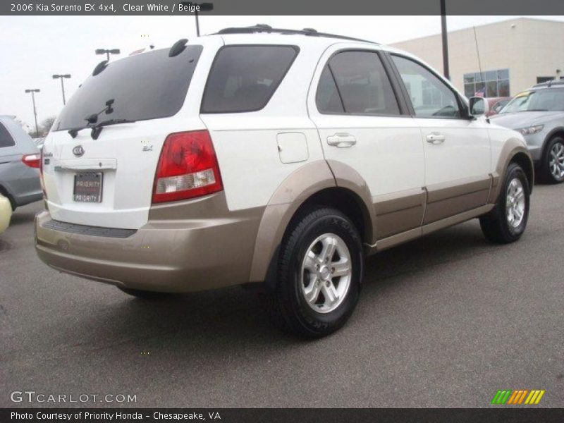 Clear White / Beige 2006 Kia Sorento EX 4x4