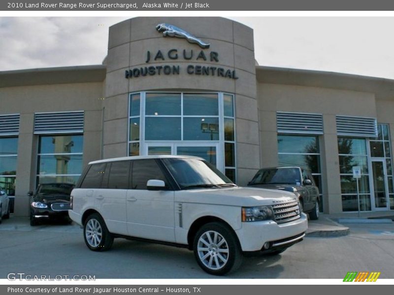 Alaska White / Jet Black 2010 Land Rover Range Rover Supercharged