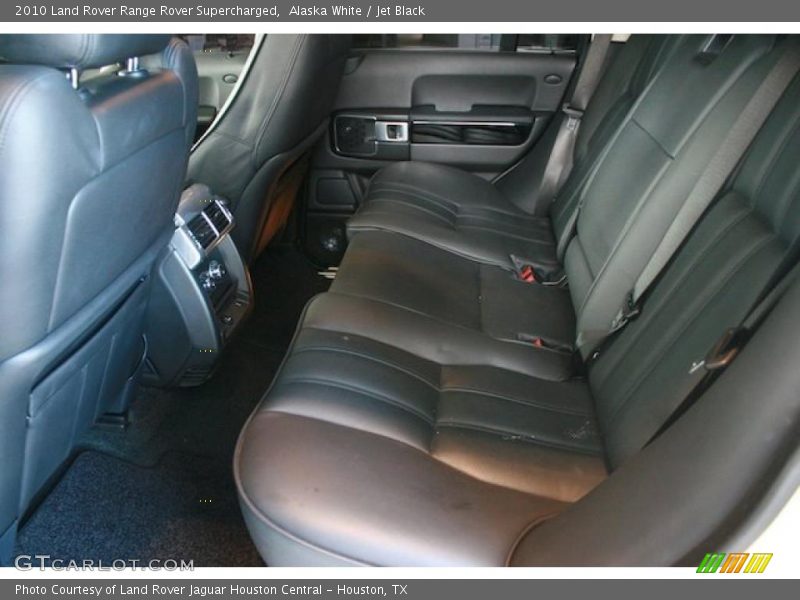 Alaska White / Jet Black 2010 Land Rover Range Rover Supercharged