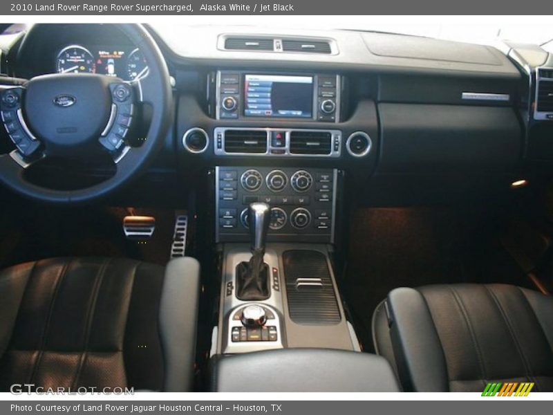 Alaska White / Jet Black 2010 Land Rover Range Rover Supercharged