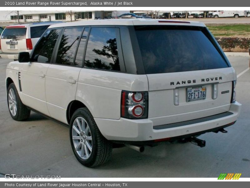 Alaska White / Jet Black 2010 Land Rover Range Rover Supercharged