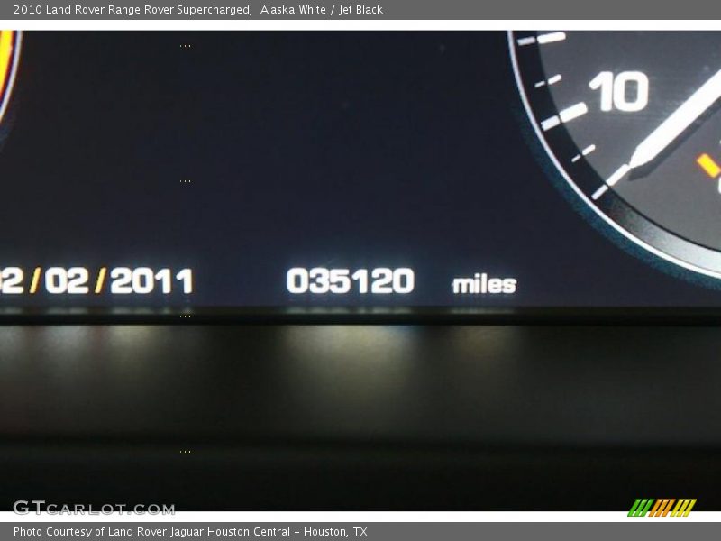 Alaska White / Jet Black 2010 Land Rover Range Rover Supercharged