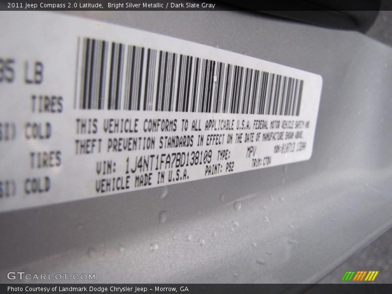 Bright Silver Metallic / Dark Slate Gray 2011 Jeep Compass 2.0 Latitude
