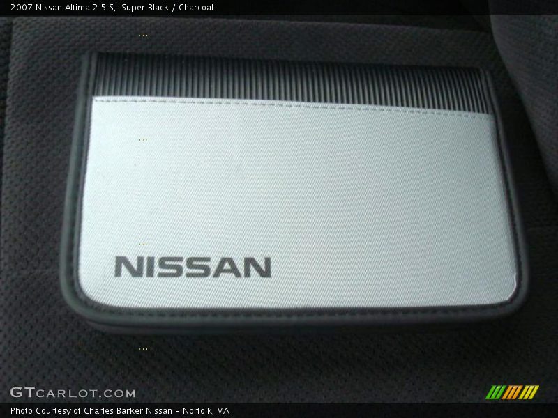 Super Black / Charcoal 2007 Nissan Altima 2.5 S