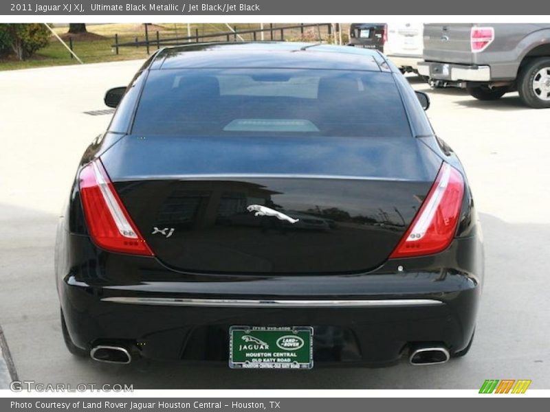 Ultimate Black Metallic / Jet Black/Jet Black 2011 Jaguar XJ XJ