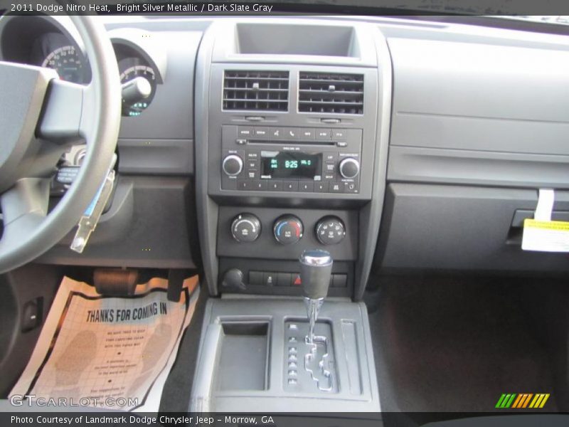 Bright Silver Metallic / Dark Slate Gray 2011 Dodge Nitro Heat