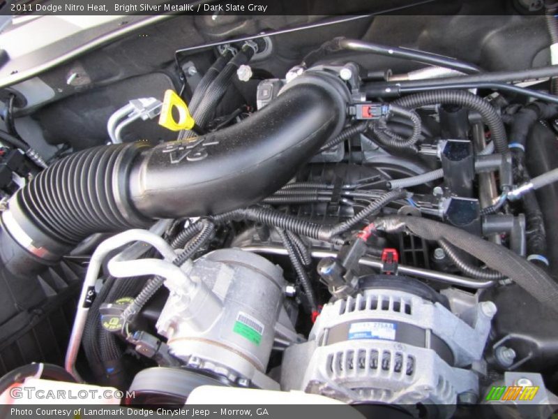 Bright Silver Metallic / Dark Slate Gray 2011 Dodge Nitro Heat