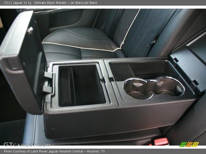 Ultimate Black Metallic / Jet Black/Jet Black 2011 Jaguar XJ XJ