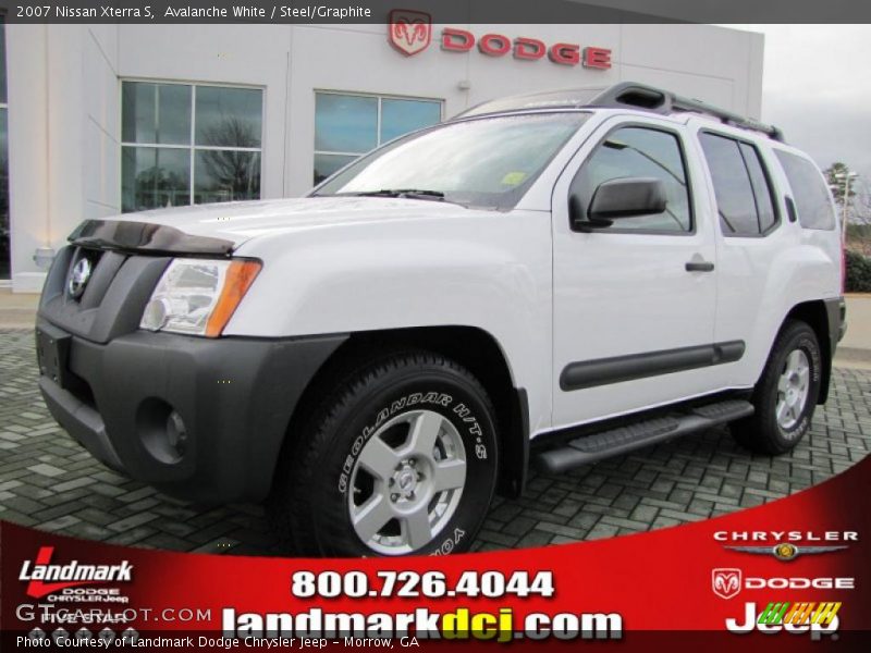 Avalanche White / Steel/Graphite 2007 Nissan Xterra S