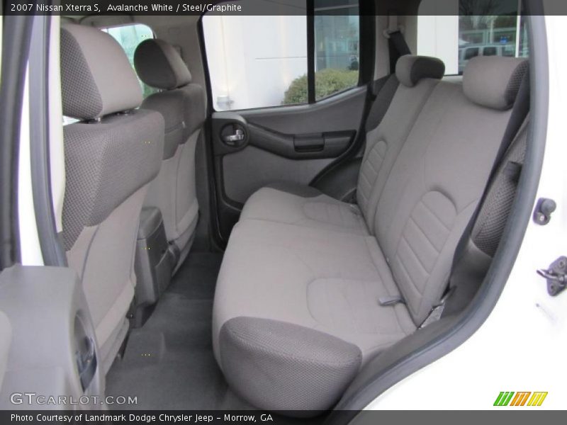 Avalanche White / Steel/Graphite 2007 Nissan Xterra S