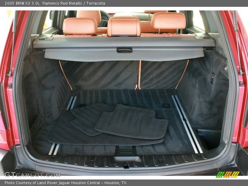  2005 X3 3.0i Trunk