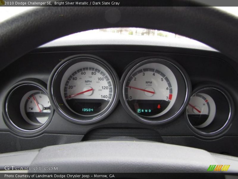 Bright Silver Metallic / Dark Slate Gray 2010 Dodge Challenger SE