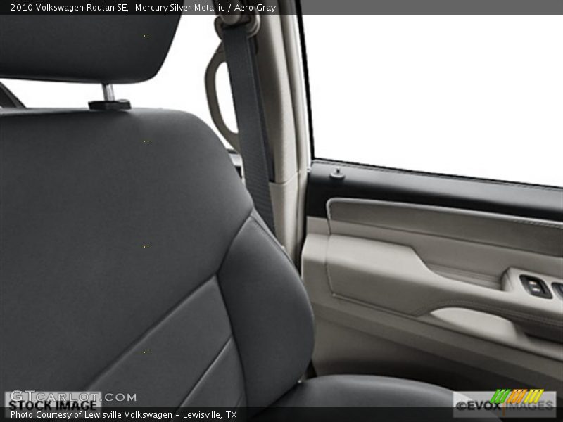 Mercury Silver Metallic / Aero Gray 2010 Volkswagen Routan SE