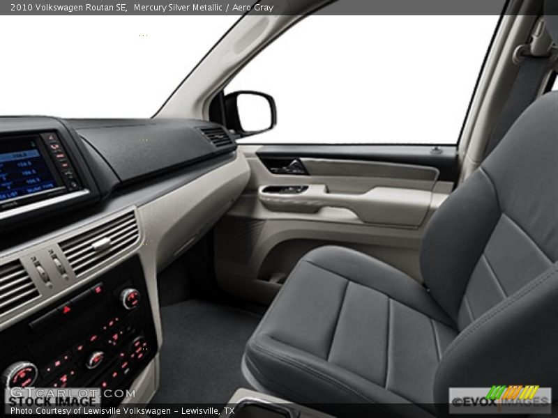 Mercury Silver Metallic / Aero Gray 2010 Volkswagen Routan SE