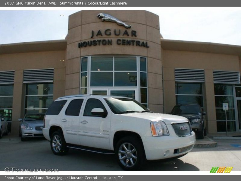 Summit White / Cocoa/Light Cashmere 2007 GMC Yukon Denali AWD