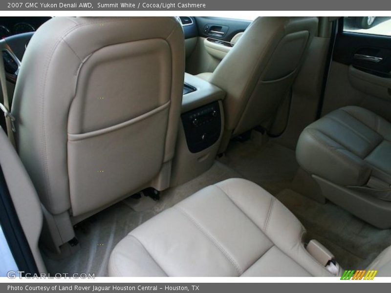 Summit White / Cocoa/Light Cashmere 2007 GMC Yukon Denali AWD