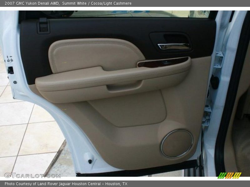 Summit White / Cocoa/Light Cashmere 2007 GMC Yukon Denali AWD